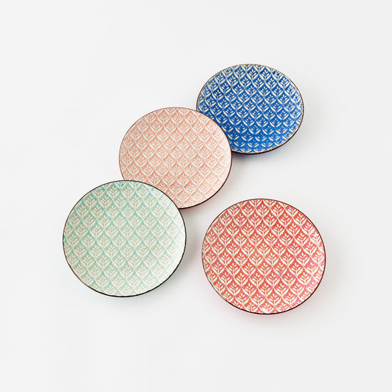 Patterned 8.5 Inch Dinner Plate