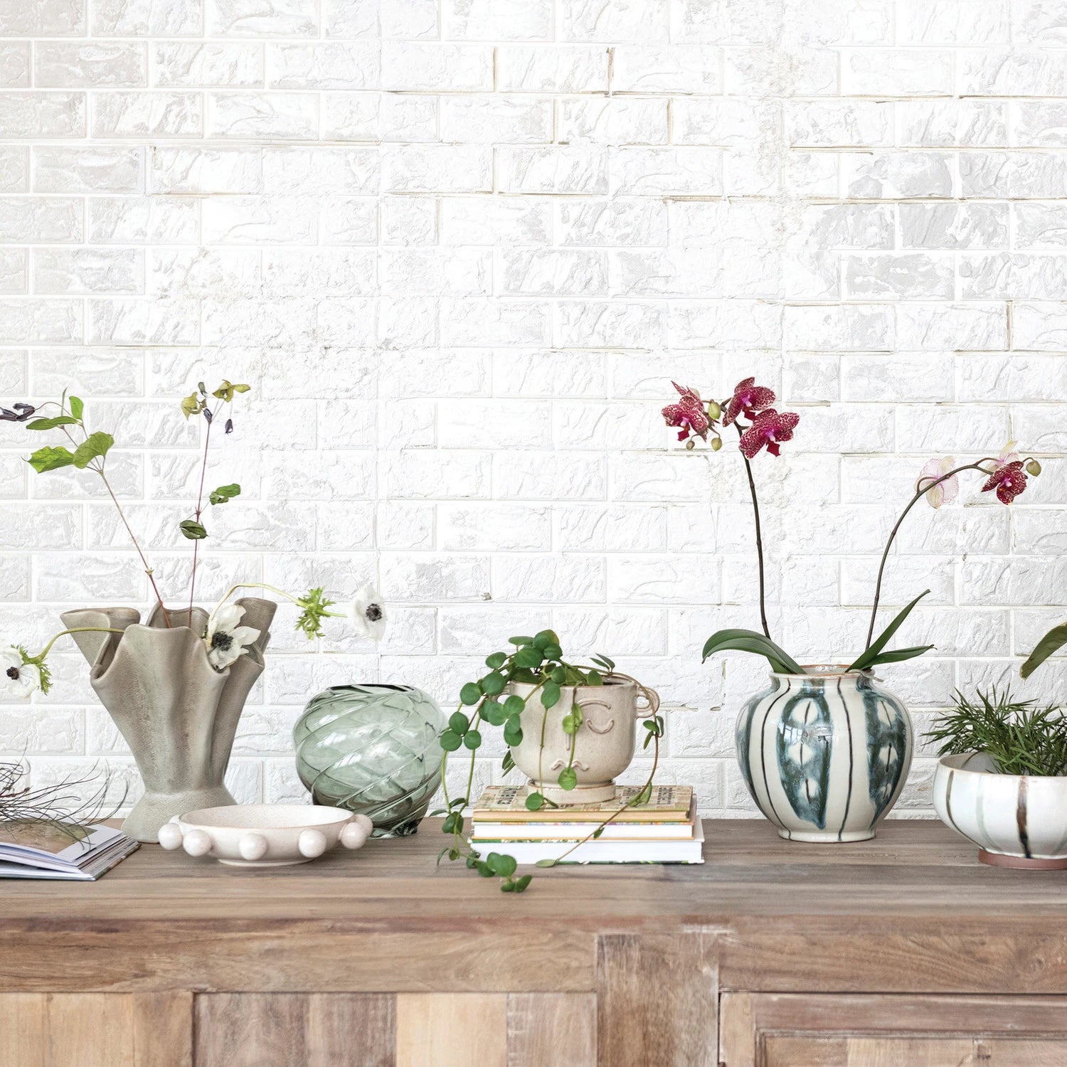 Porcelain Bubble-Design Bowl