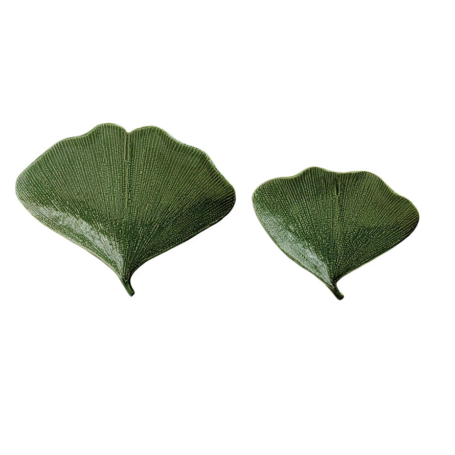 Green Leaf-Shaped Plates
