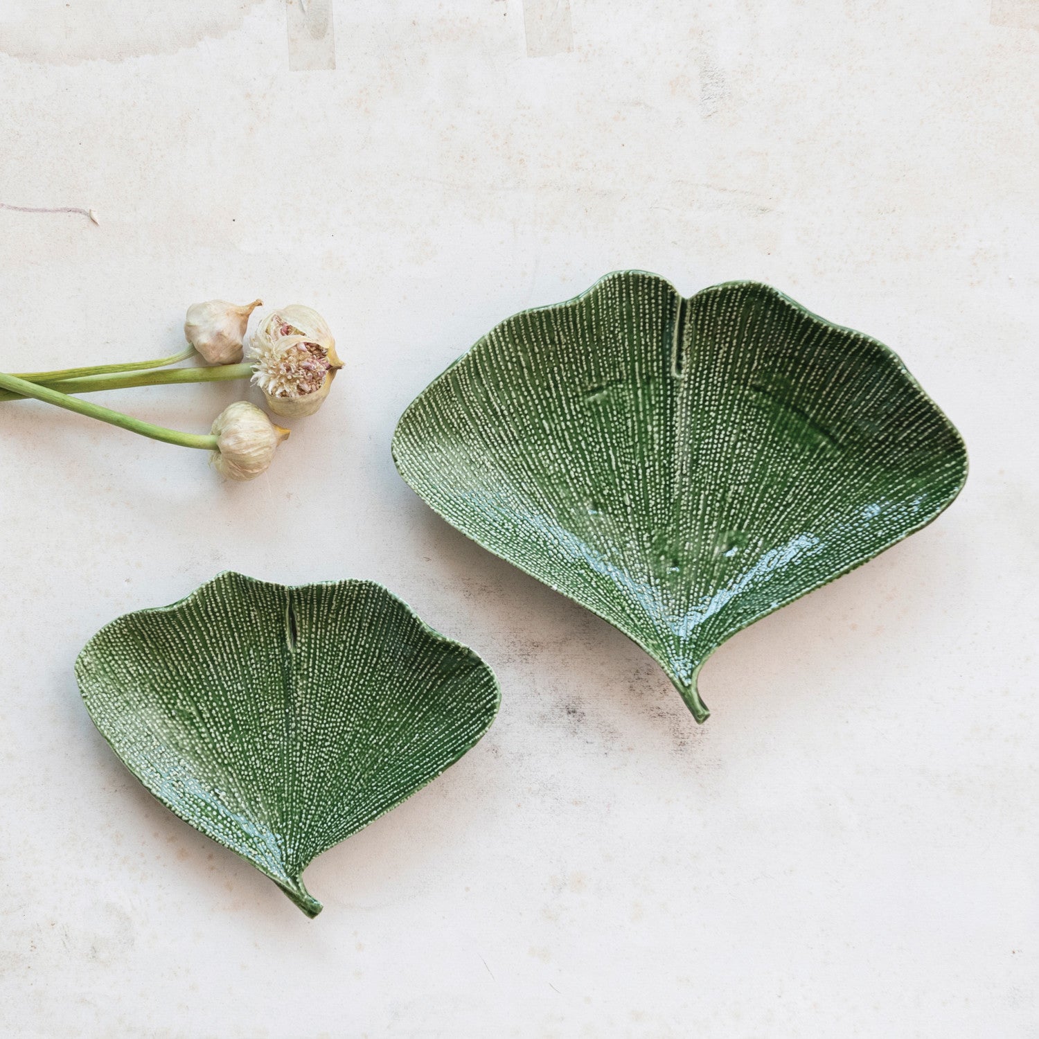 Leaf Shaped Plates – Green Stoneware Ginkgo Leaf Plates (Set of 2)
