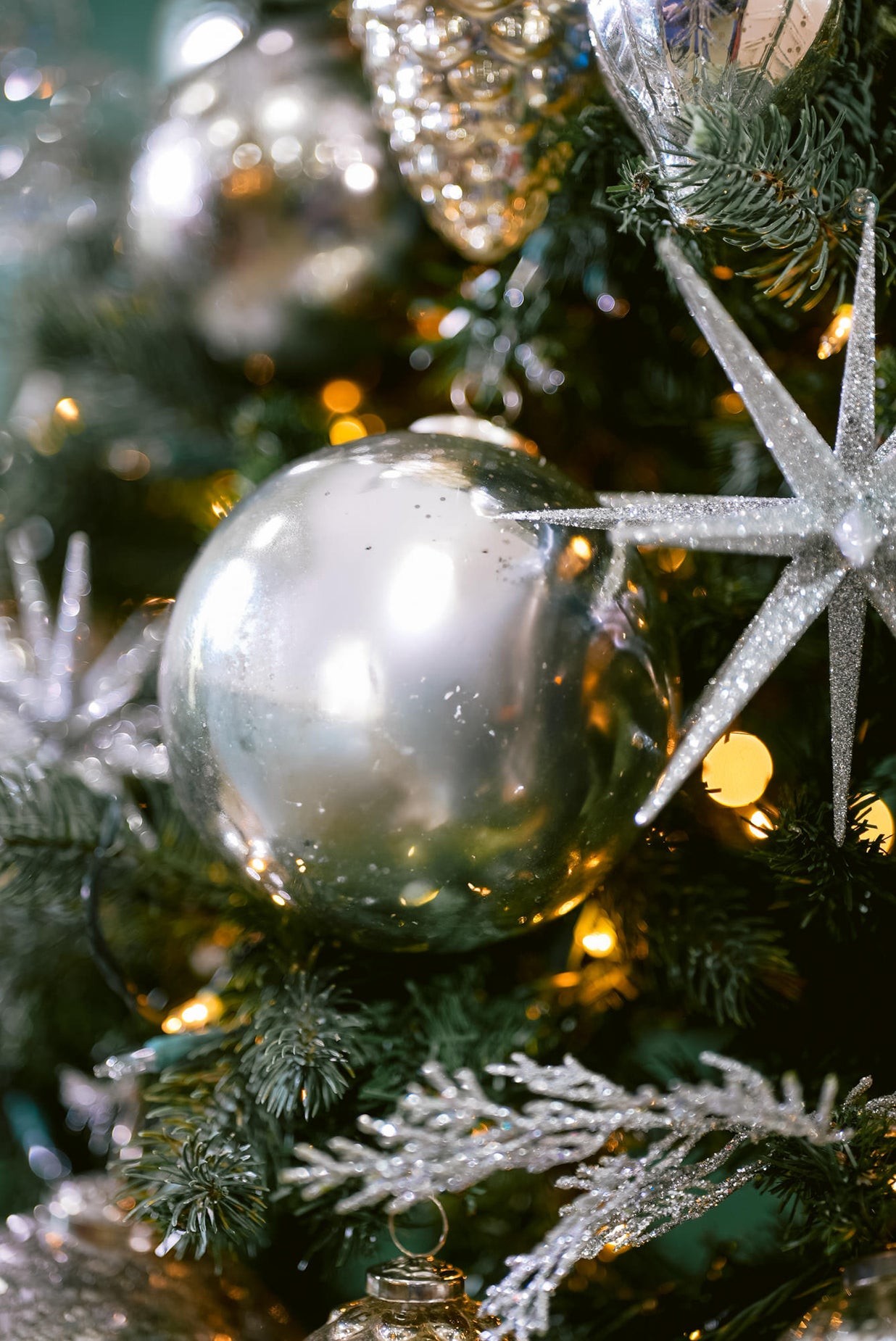 Silver Christmas Tree -  Silver Christmas Tree Ornaments 